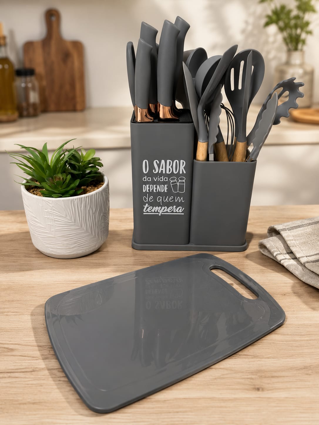 KIT UTENSILIOS MONTANA 19 PEÇAS