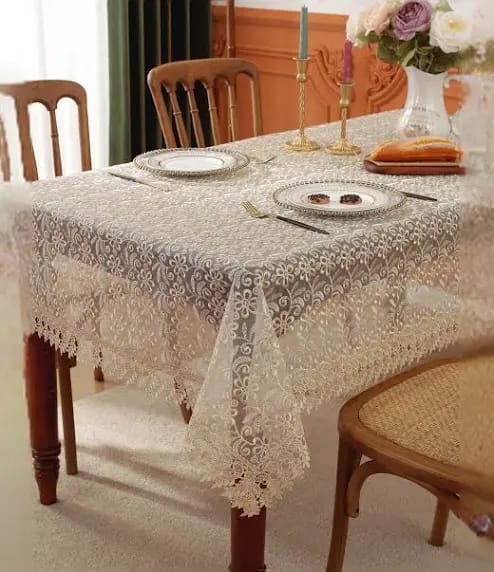 TOALHA DE MESA DE RENDA 04 CADEIRAS