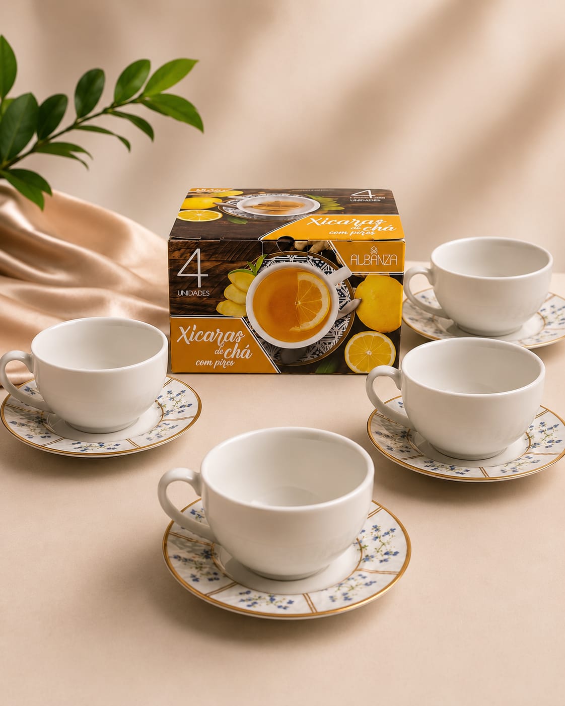JOGO DE XICARA 04 PEÇAS PORCELANA DECORADA